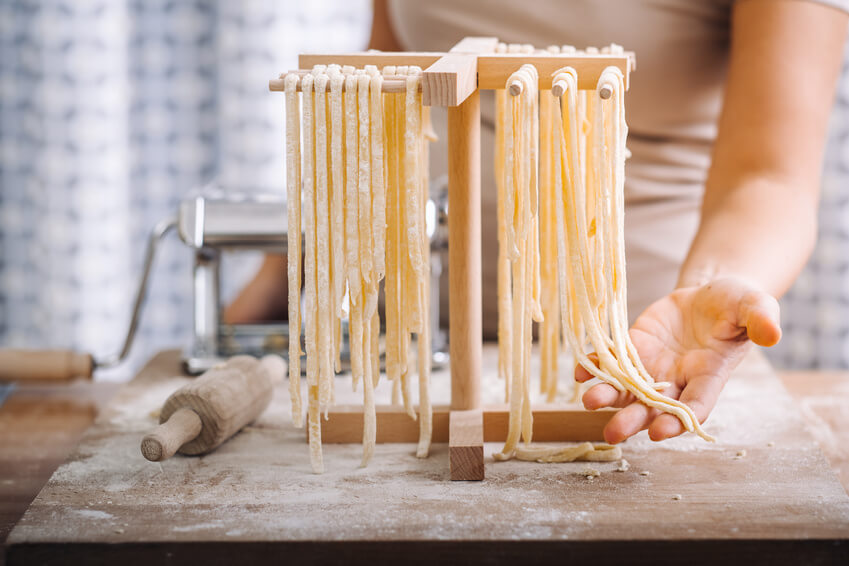 ᐅ Nudeltrockner im Vergleich - Frische Pasta richtig trocknen!